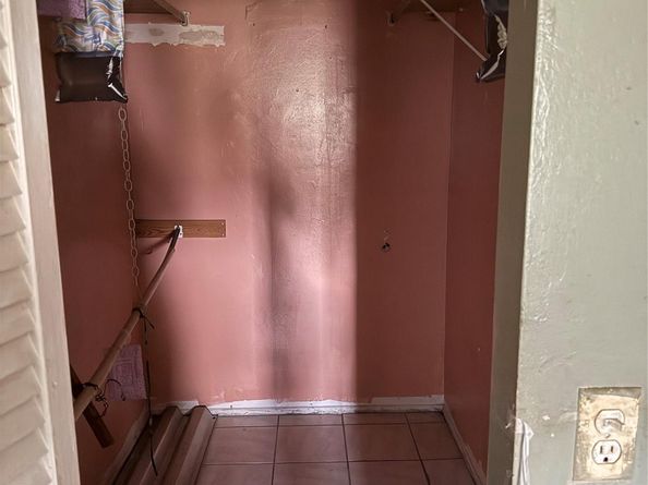 Undisclosed Address #FX-10513173, Hollywood FL 33021