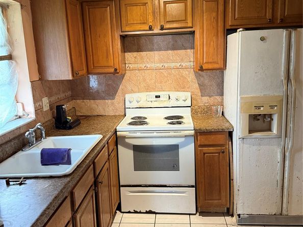 Undisclosed Address #FX-10513173, Hollywood FL 33021