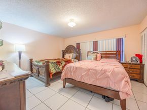5117 W Society Place W C, West Palm Beach FL 33415