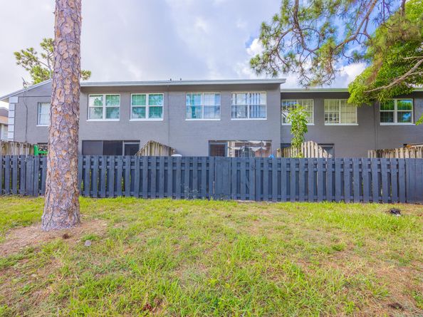 5117 W Society Place W C, West Palm Beach FL 33415
