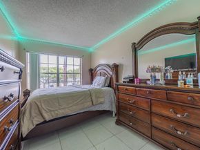5117 W Society Place W C, West Palm Beach FL 33415