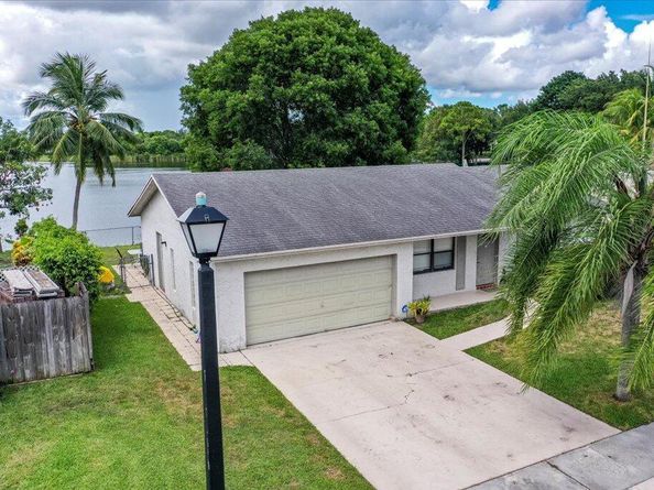 9893 Liberty Road, Boca Raton FL 33434