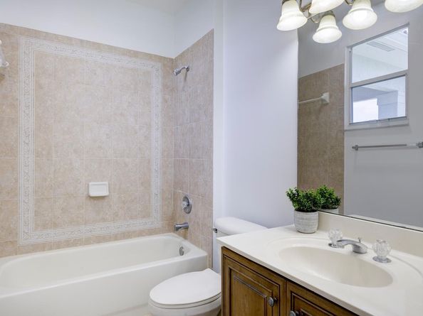 6484 Paradise Cove, West Palm Beach FL 33411