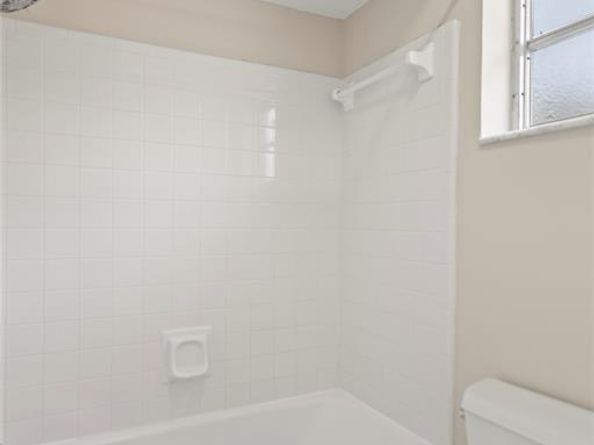 697 Ipswich St, Boca Raton FL 33487
