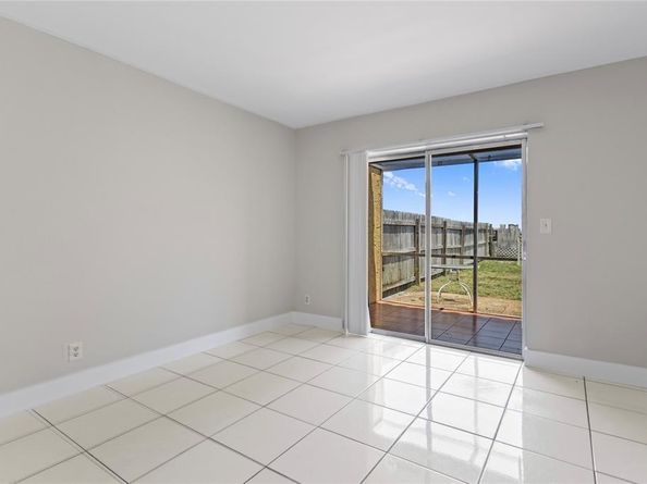 697 Ipswich St, Boca Raton FL 33487
