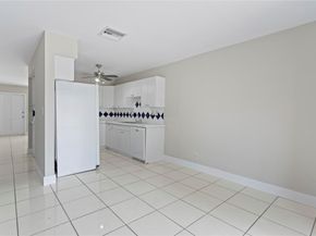 697 Ipswich St, Boca Raton FL 33487