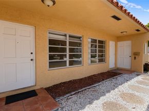 697 Ipswich St, Boca Raton FL 33487