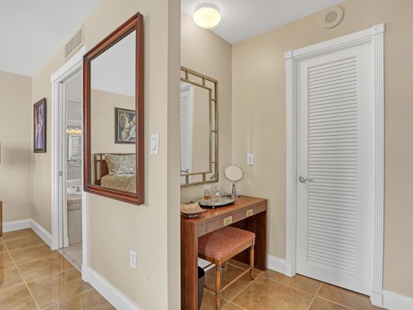 4200 N Ocean Drive 2403, Singer Island FL 33404