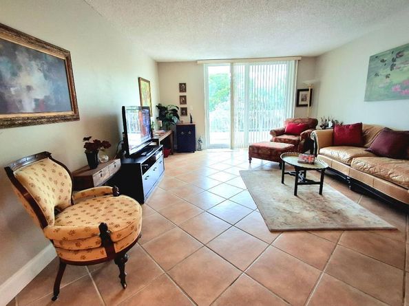 1421 S Ocean Blvd 206, Pompano Beach FL 33062