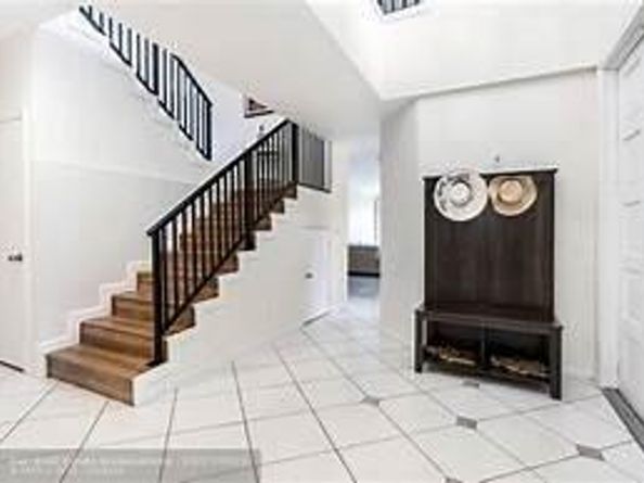 301 Isle Of Capri Dr 301, Fort Lauderdale FL 33301