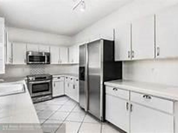 301 Isle Of Capri Dr 301, Fort Lauderdale FL 33301