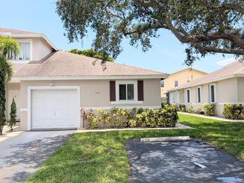 790 NW 42nd Place