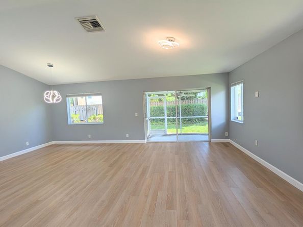 790 NW 42nd Place, Deerfield Beach FL 33064
