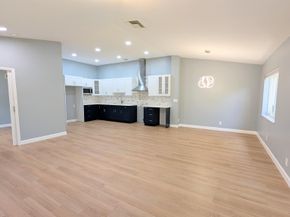 790 NW 42nd Place, Deerfield Beach FL 33064