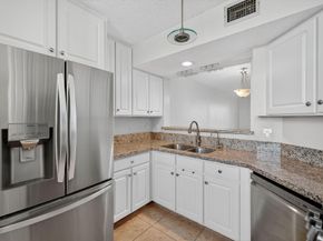 115 Lake Emerald Dr 403, Oakland Park FL 33309