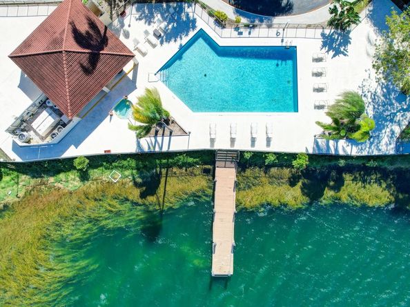 115 Lake Emerald Dr 403, Oakland Park FL 33309