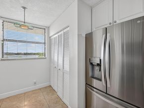 115 Lake Emerald Dr 403, Oakland Park FL 33309