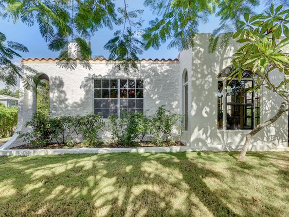 2118 Florida Avenue, West Palm Beach FL 33401