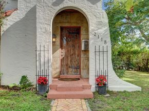 2118 Florida Avenue, West Palm Beach FL 33401