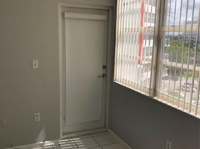 1351 NE Miami Gardens Dr 503E, Miami FL 33179