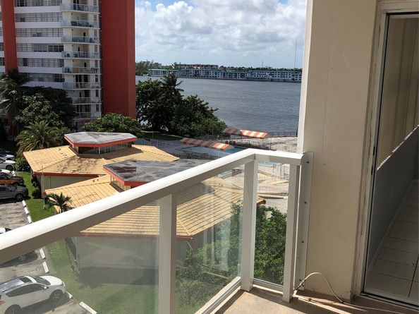1351 NE Miami Gardens Dr 503E, Miami FL 33179