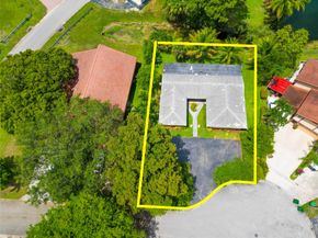 10361 NW 36th St, Coral Springs FL 33065