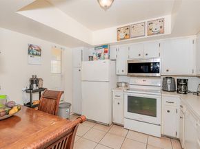 10361 NW 36th St, Coral Springs FL 33065