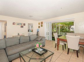10361 NW 36th St, Coral Springs FL 33065