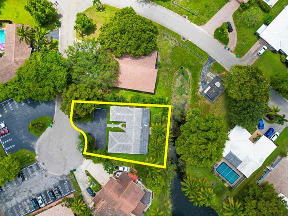 10361 NW 36th St, Coral Springs FL 33065
