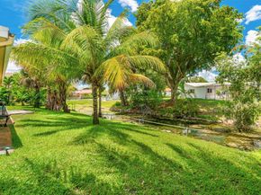 10361 NW 36th St, Coral Springs FL 33065