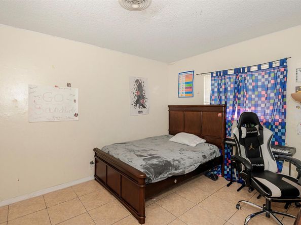 10361 NW 36th St, Coral Springs FL 33065