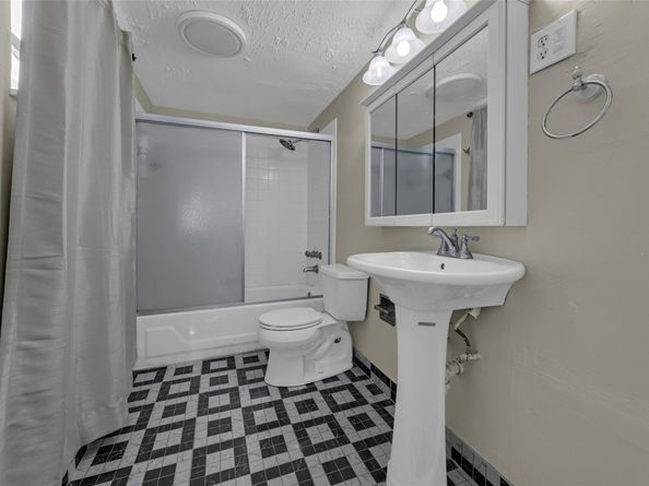 7830 NW 33rd St 504, Hollywood FL 33024