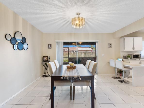 3260 NW 66th St, Fort Lauderdale FL 33309