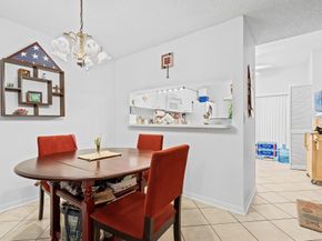 3320 Confetti Ln 3320, Margate FL 33063