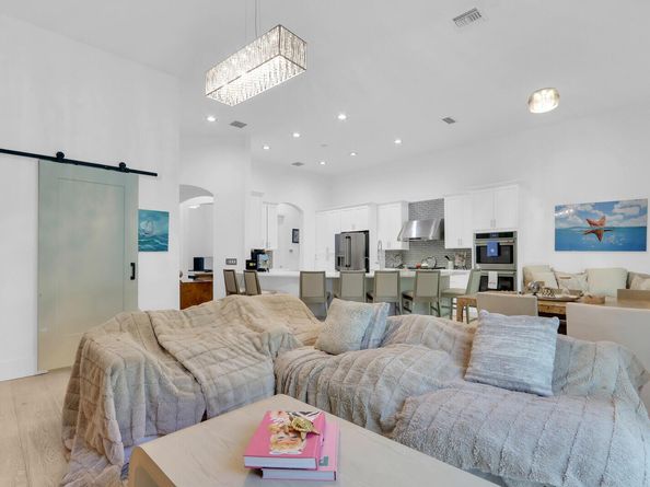 1726 Nature Court, Palm Beach Gardens FL 33410