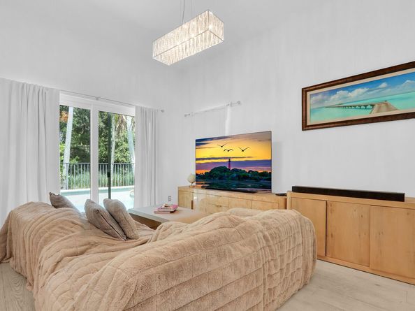 1726 Nature Court, Palm Beach Gardens FL 33410