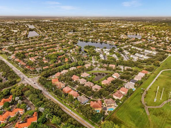 11240 Reveille Rd, Cooper City FL 33026
