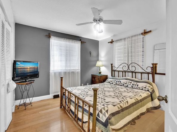 11240 Reveille Rd, Cooper City FL 33026