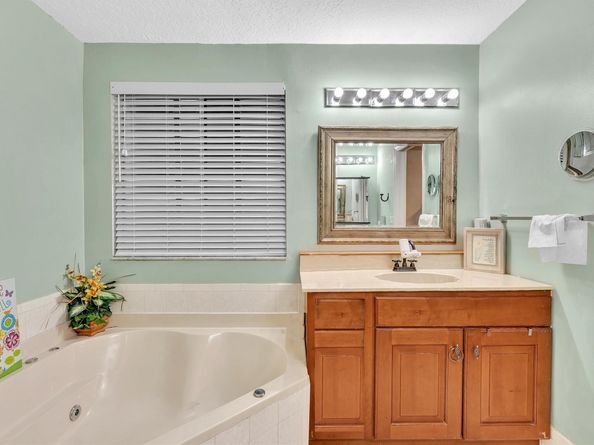 11240 Reveille Rd, Cooper City FL 33026