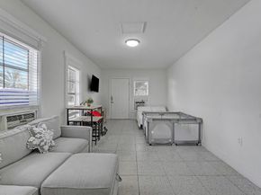 1215 18th Avenue N, Lake Worth Beach FL 33460