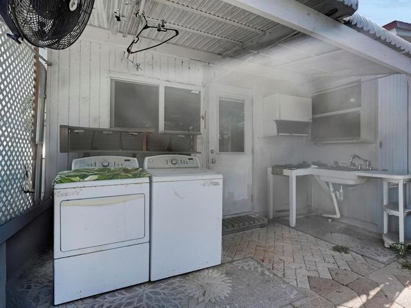 1215 18th Avenue N, Lake Worth Beach FL 33460