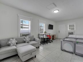 1215 18th Avenue N, Lake Worth Beach FL 33460