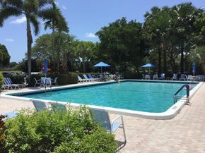 2940 N Course Dr 608, Pompano Beach FL 33069