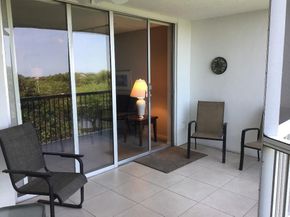 2940 N Course Dr 608, Pompano Beach FL 33069