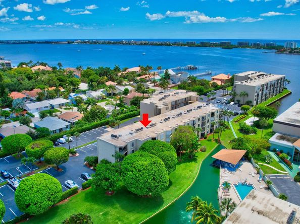 890 N Federal Highway 206, Lantana FL 33462