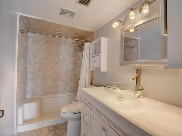 890 N Federal Highway 206, Lantana FL 33462
