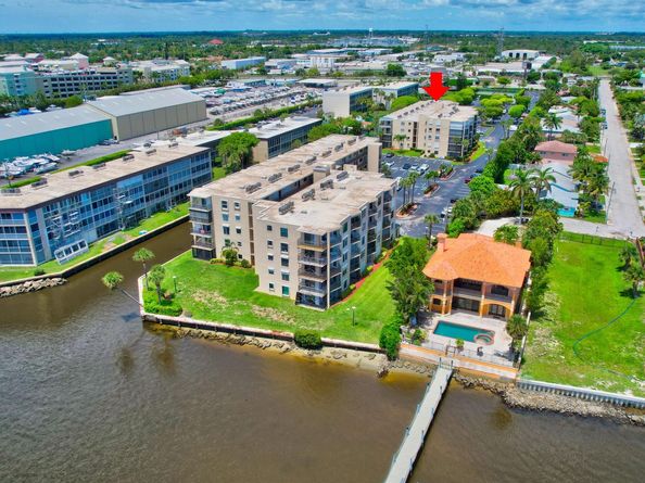 890 N Federal Highway 206, Lantana FL 33462