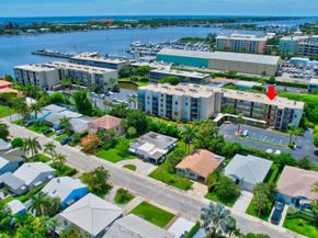 890 N Federal Highway 206, Lantana FL 33462
