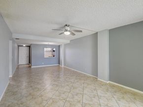 890 N Federal Highway 206, Lantana FL 33462