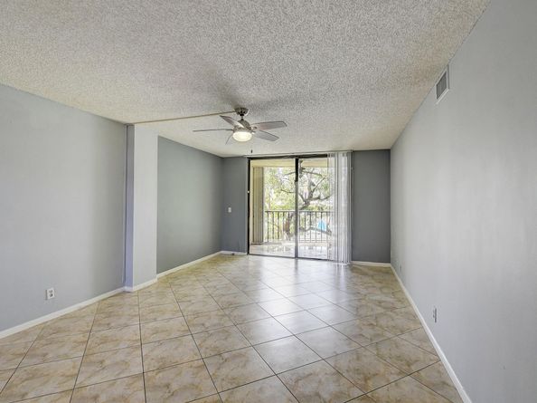 890 N Federal Highway 206, Lantana FL 33462